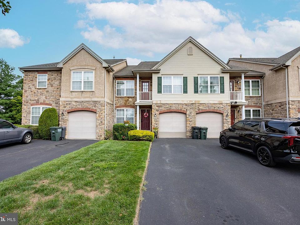 1st image of 131 Ashley Dr