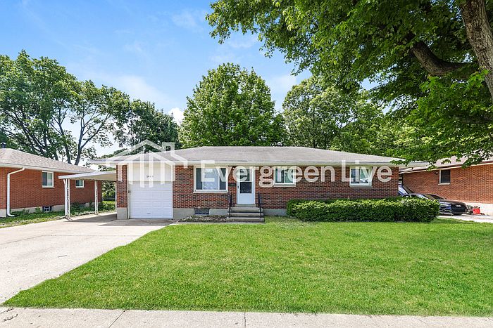 1st image of 1449 Woodman Dr