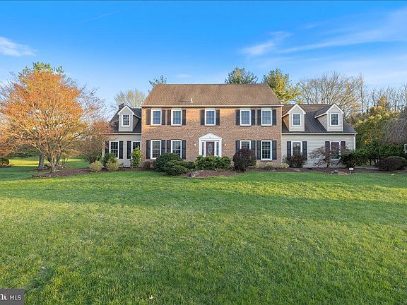 2nd image of 73 Brookside Dr