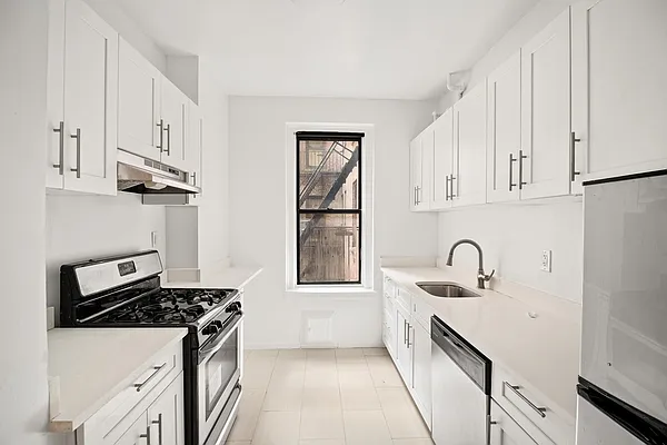 Rented by Compass | media 1