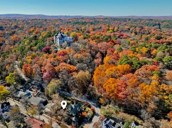 246 Spring St, Eureka Springs, AR 72632