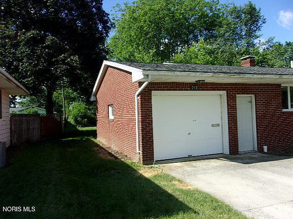 2nd image of 713 Westhaven Dr