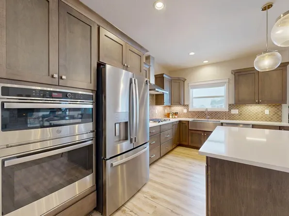 273 Whetstone Pl NW, Eyota, MN 55934