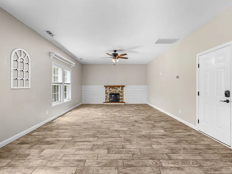 156 Old Beechtree Ln — Photo 22