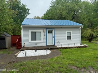 3208 Hillview Dr, Louisville, KY 40229