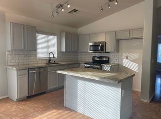 2983 W Gold Dust Ave, San Tan Valley, AZ 85142