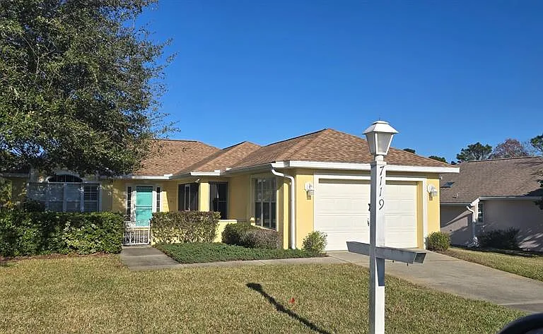 7119 SW 115th Loop — Photo 1