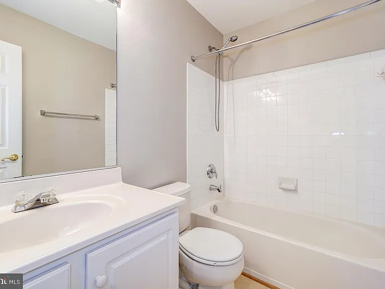 6160 Cinnamon Ct — Photo 29