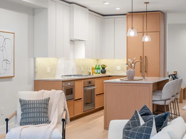 144 Worcester St #Ii, Boston, MA 02118