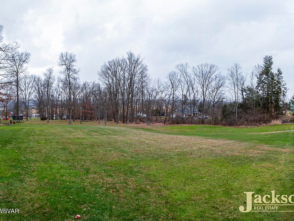 1st image of 167 Bunker Hill Rd