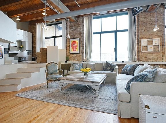2nd image of 1872 N Clybourn Ave APT 306