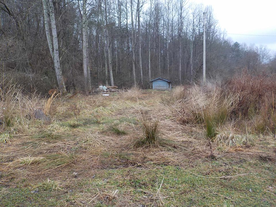 2nd image of 221 Griswold Branch Rd