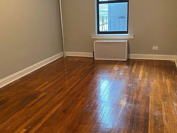 5th image of 25 Tennis Ct APT 3H