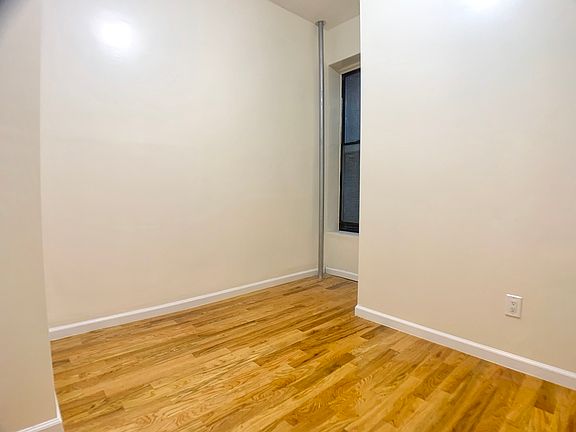 3rd image of 118 W 137th St #B1