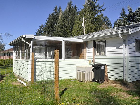 5th image of 2709 College St SE