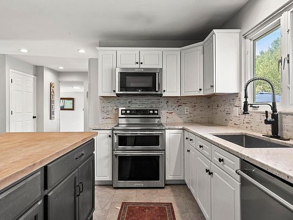 4th image of 5454 Indian Hill Rd