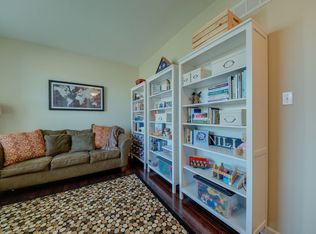 1615 Crimson Hills Dr, Saint Peters, MO 63376