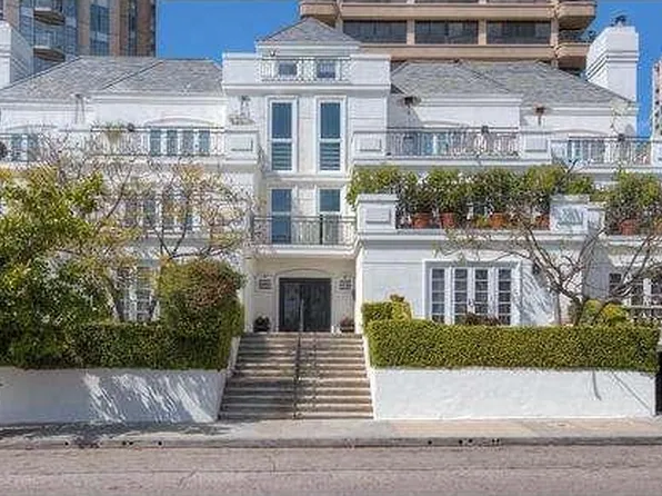 10759 Ashton Ave #4, Los Angeles, CA 90024