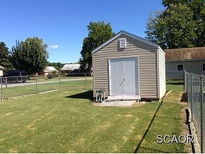 5th image of 310 Carrow St