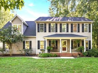 7908 S Woods Dr, Fredericksburg, VA 22408