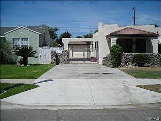 2nd image of 915 N Clementine St