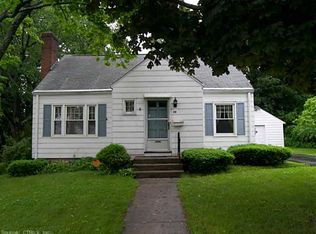 26 Bolton St, Manchester, CT 06042
