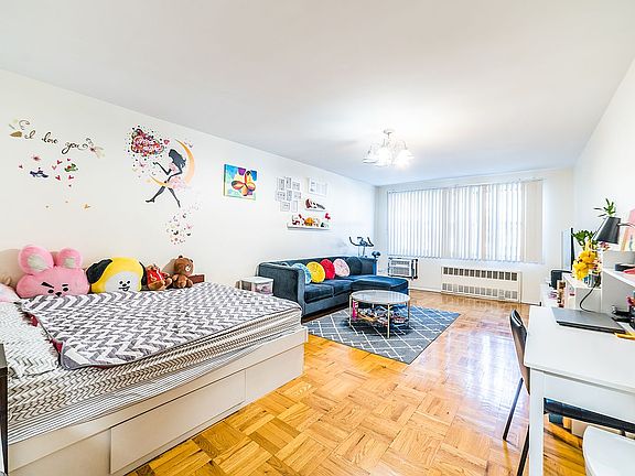 4th image of 9230 56th Ave APT 1F
