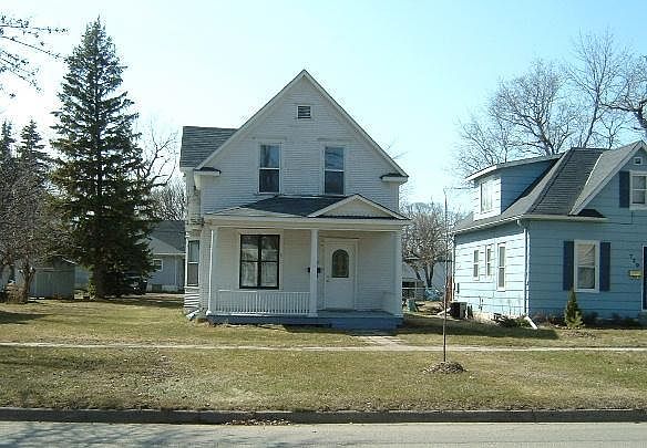1st image of 722 Cottonwood St