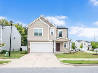 933 Bellewood Gardens Dr, Angier, NC 27501