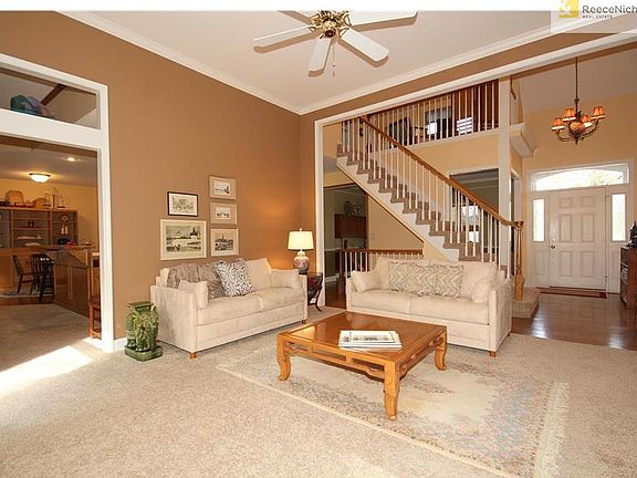 5th image of 7819 N Twilight Cres