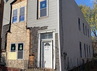 3231 7th Ave, Troy, NY 12180