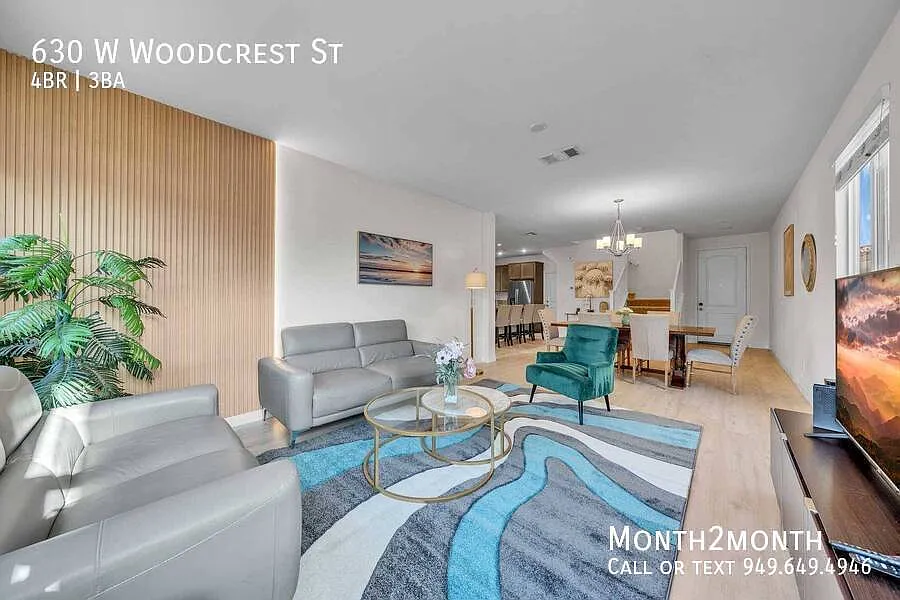 Stylish Woodcrest Castle — Photo 4