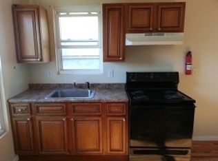 250 Inslee Pl, Elizabeth, NJ 07206