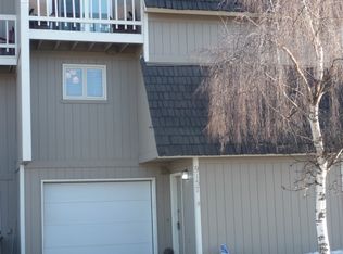 9157 Cranberry Way, Anchorage, AK 99502