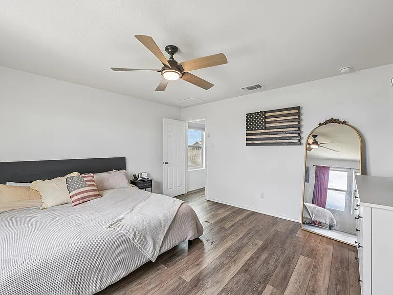 216 La Dera Dr — Photo 12