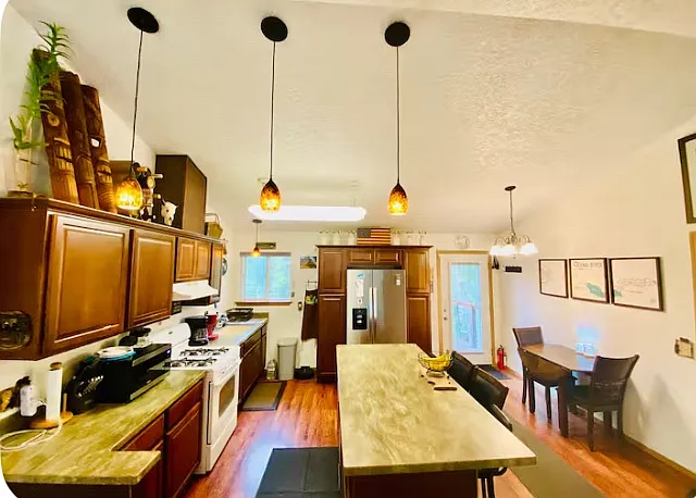 4833 Beaver Loop Rd — Photo 10