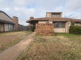 5930 Timbercrest Dr, Arlington, TX 76017