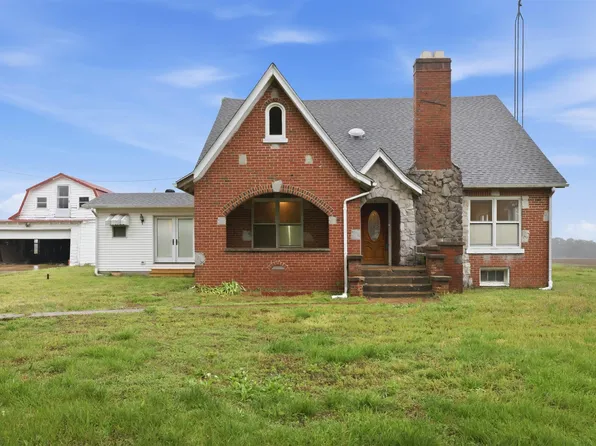 3690 State Route 94 E, Sedalia, KY 42079