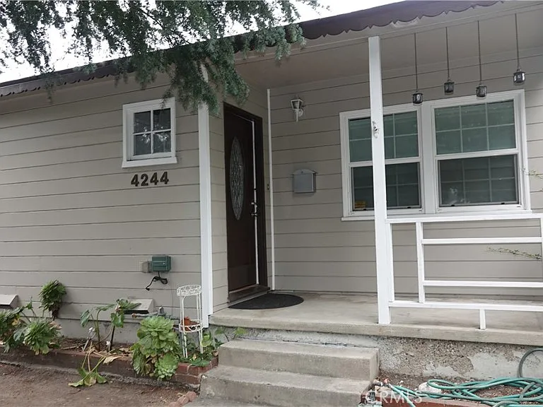 4244 Boston Ave — Photo 1
