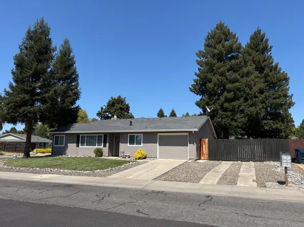 1 Donna Marie Ct, Sacramento, CA 95831
