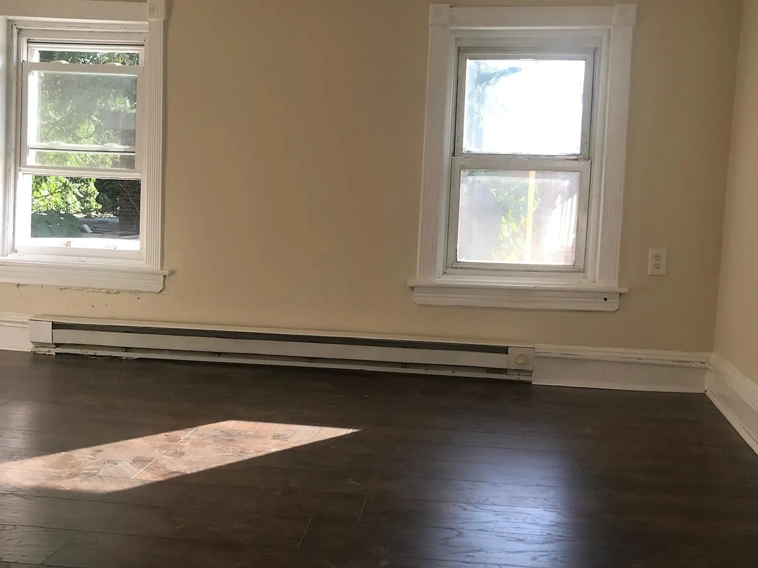 215 Home Ave — Photo 4