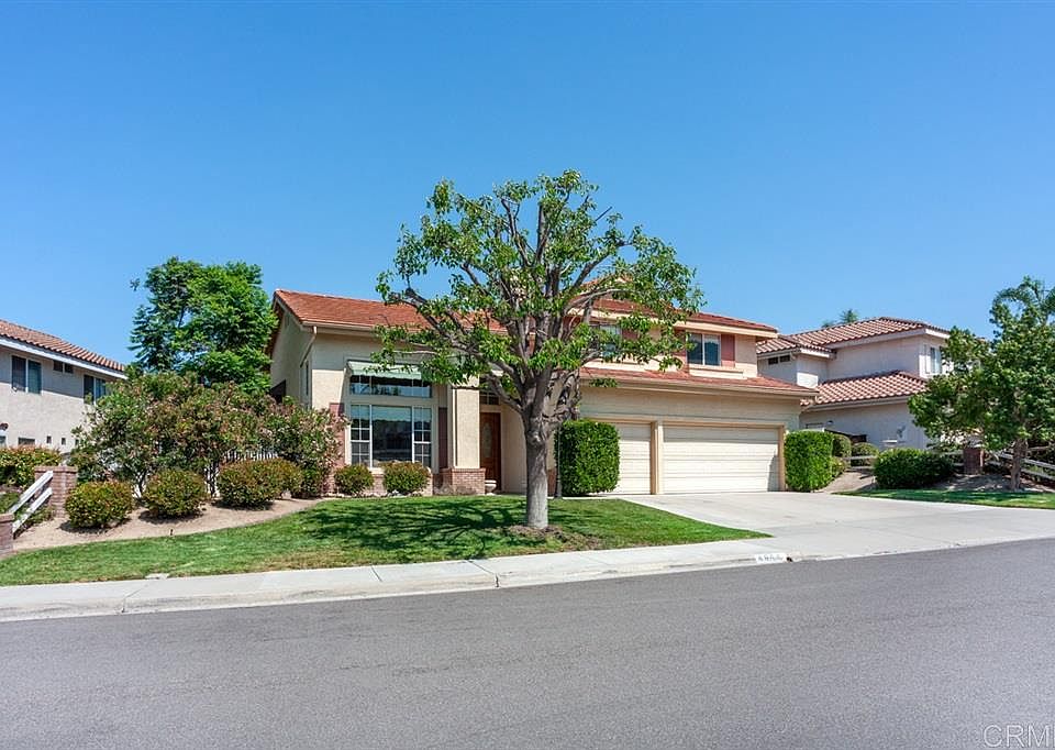 1st image of 4864 Glenhollow Cir
