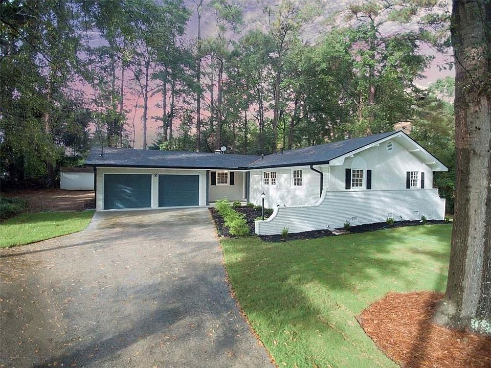 1st image of 1328 White Oak St SE