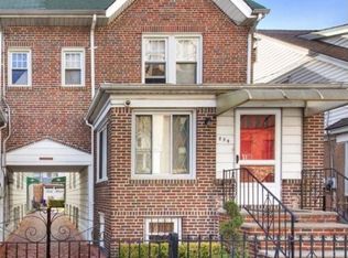 894 E 38th St, Brooklyn, NY 11210