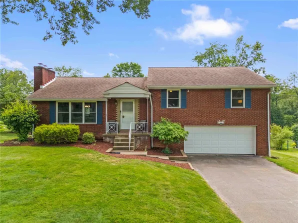118 Sherwood Dr, McMurray, PA 15317
