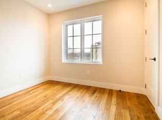 236 N 11th St #5B, Brooklyn, NY