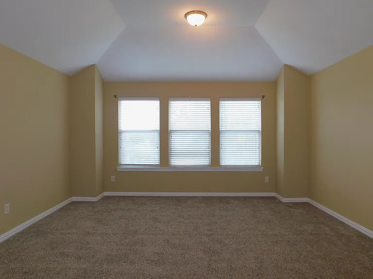 316 Hummingbird Dr — Photo 34