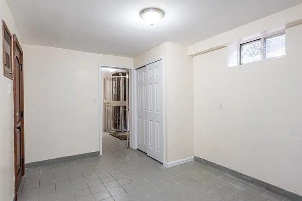 Rented by Nooklyn NYC LLC | media 61