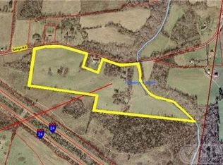 5462 Sango Rd, Adams, TN 37043