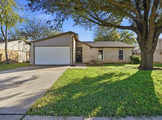 6520 Yarmouth Ave, North Richland Hills, TX 76182